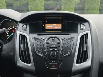 Ford Focus III Kombi 1.6 Duratec 125KM 2011 Ford Focus Mk3 1.6 Benzyna TI-VCT Trend 125KM, zdjęcie 33