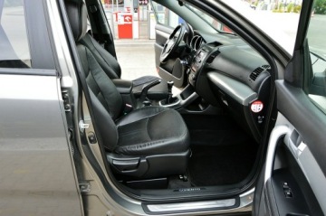 Kia Sorento II SUV 2.0 CRDi 150KM 2011 Kia Sorento 2,0 CRDi 150Km Xenon Skóra Grzana, zdjęcie 24