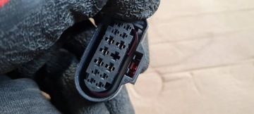 A6 C7 4G ПОДЪЕМНАЯ ЗАГЛУШКА ПЕРЕДНЯЯ ФОНАРЬ 14PIN 8W0973737 Q5 80A A4 B9 A5