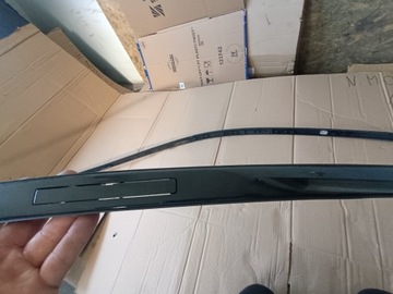 НАКЛАДКА КРЫШИ ПРАВАЯ 7404310 BMW 7 G11 G12