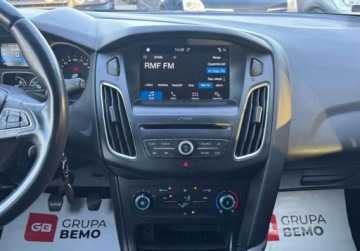 Ford Focus III Kombi Facelifting 1.5 EcoBoost 150KM 2017 Ford Focus 1.5 EcoBoost 150KM SYNC EDITION SalonPL Grzana szyba czujniki, zdjęcie 21