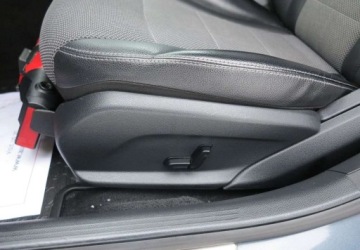 Mercedes Klasa C W205 Limuzyna 200 BlueTEC 136KM 2015 Mercedes-Benz Klasa C Mercedes-Benz Klasa C 200 (BlueTEC) d Avantgarde 1.6, zdjęcie 22