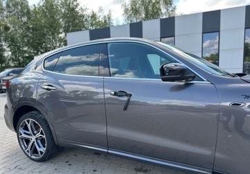 Maserati Levante 3.0 GDI V6 430KM 2023 Maserati Levante 3.0B 430KM 2023r. Modena S Q4 auto zarejestrowane i ubezp, zdjęcie 8