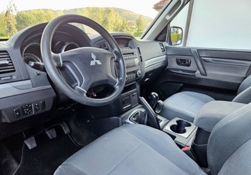 Mitsubishi Pajero IV SUV 5d 3.2 DOHC 200KM 2010 Mitsubishi Pajero Manual, Udokumentowany przeb..., zdjęcie 26