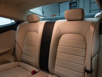 Mercedes Klasa C W205 Coupe Facelifting 2.0 300 258KM 2019 MERCEDES-BENZ C Klasa C 300 9G-TRONIC 2.0 258KM 2019, zdjęcie 24