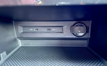 Volkswagen Tiguan II SUV Facelifting 2.0 TDI 150KM 2021 Volkswagen Tiguan Lift,Navi,ACC,LED,Blis, zdjęcie 39