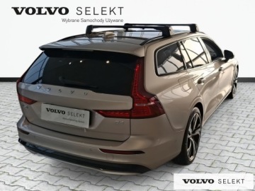 Volvo V60 II  Kombi Facelifting 2.0 B4 B 197KM 2025 Volvo V60 Volvo V60 B4 B Ultra Dark - Gwarancja do, zdjęcie 9