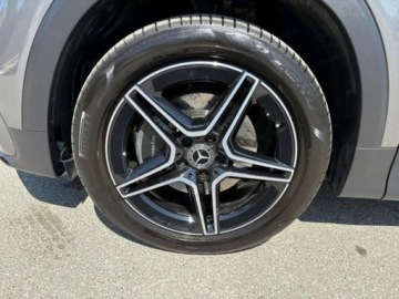 Mercedes GLB SUV 2.0 200d 150KM 2025 MERCEDES-BENZ GLB 200 d 4-Matic AMG Line 2.0 (150KM) 2025, zdjęcie 11