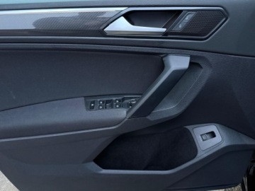 Volkswagen Tiguan II SUV 2.0 TDI 115KM 2018 VOLKSWAGEN TIGUAN! Super stan!, zdjęcie 14