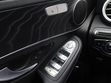 Mercedes GLC C253 SUV 2.0 250 211KM 2018 Mercedes GLC GLC 250 4MATIC, Salon Polska, 4X4, zdjęcie 15