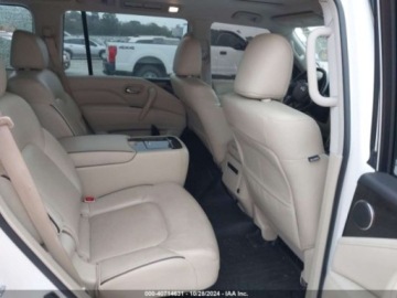 Infiniti 2021 Infiniti QX80 Luxe, 2021r., 4x4, 5.6L 5.6 Benzyna 400KM, zdjęcie 9
