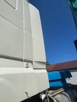 DAF XF 106 spoiler zakabinowy lewy 1836000LH