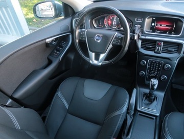 Volvo S40 II 2015 Volvo V40 2.0 D3, Automat, Skóra, Navi, Xenon, zdjęcie 6