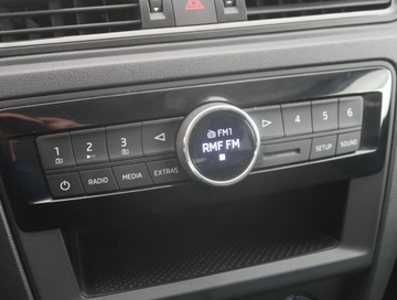 Skoda Rapid II Spaceback 1.2 TSI 90KM 2016 Skoda Rapid 1.2 TSI, Salon Polska, Serwis ASO, zdjęcie 12