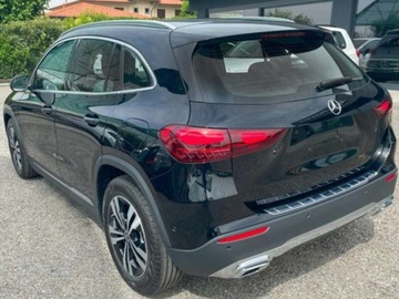 Mercedes GLA II Off-roader Facelifting 2.0 180d 116KM 2025 MERCEDES-BENZ GLA 180 d Progressive 2.0 (116KM) 2025, zdjęcie 2