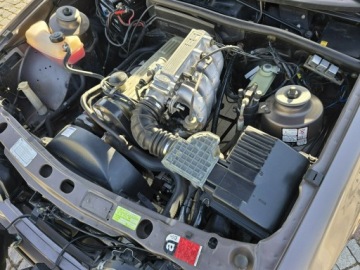 Ford Sierra II Hatchback 2.0 i 16V 115KM 1987 Ford Sierra 2.0i GL Klimatyzacja, Zabytkowy (żółte tablice), z Hiszpanii, zdjęcie 24