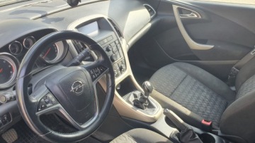 Opel Astra J Sports Tourer Facelifting 1.7 CDTI ECOTEC 110KM 2013 OPEL ASTRA J 1.7 CDTI 110 KM, super stan, bardzo zadbana, zdjęcie 17