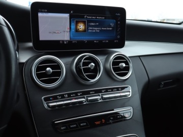 Mercedes Klasa C W205 Kombi Facelifting 2.0 220d 194KM 2019 Mercedes C C 220 d, 191 KM, Automat, Skóra, Navi, zdjęcie 11