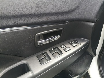 Mitsubishi ASX I SUV Facelifting 2015 1.6 117KM 2016 Mitsubishi ASX 1.6 Benzyna 117KM # Klimatronik #, zdjęcie 10