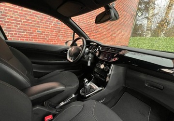 DS 3 Hatchback Facelifting 2016 1.2 PureTech 110KM 2016 Citroen DS3 Biala perla Klima Alu Kamera cofania Gwarancja w cenie Warszaw, zdjęcie 8