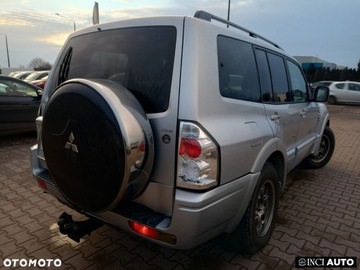 Mitsubishi Pajero III 2005 Mitsubishi Pajero Mitsubishi Pajero 3.2 DI-D Edition 20 3.2 Diesel 160KM, zdjęcie 4