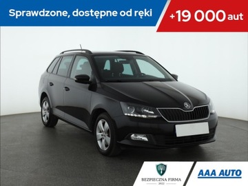 Skoda Fabia III Kombi 1.2 TSI 110KM 2017 Skoda Fabia 1.2 TSI, Salon Polska, Serwis ASO
