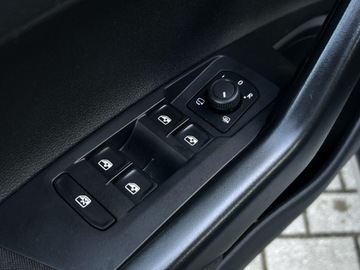 Volkswagen T-Cross SUV 1.0 TSI 95KM 2023 Volkswagen Taigo Virtual Cockpit | APP | Czujniki, zdjęcie 10