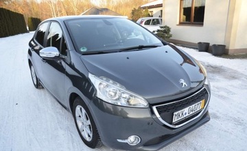 Peugeot 208 I Hatchback 3d 1.2 VTI 82KM 2013 Peugeot 208 1.2 VTi 82KM LED Klima Tempomat Tablet PDC Bluetooth Alufelgi, zdjęcie 3