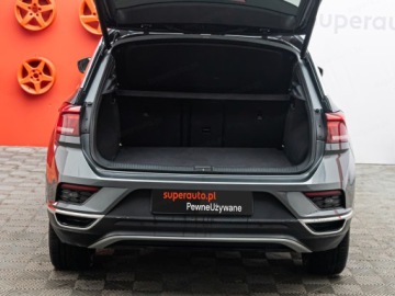 Volkswagen T-Roc I SUV 2.0 TSI 190KM 2017 VOLKSWAGEN T-ROC 2.0 TSI 4Mot. Premium DSG Suv 190KM 2017, zdjęcie 29