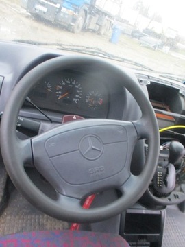 MERCEDES VITO W638 VOLANT