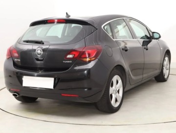 Opel Astra J Hatchback 5d 1.4 Turbo ECOTEC 140KM 2012 Opel Astra 1.4 T, Salon Polska, GAZ, Navi, Xenon, zdjęcie 4