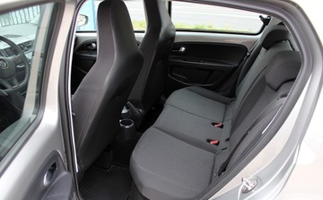 Volkswagen up! Hatchback 5d Facelifting 1.0 75KM 2017 Volkswagen up Bezwypadkowy Wyposazony 5 Drzwi Benzyna 75KM, zdjęcie 13