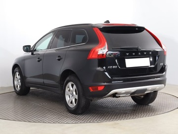 Volvo XC60 I SUV 2.0 D3 163KM 2010 Volvo XC60 D3, Automat, Skóra, Xenon, Bi-Xenon, zdjęcie 3