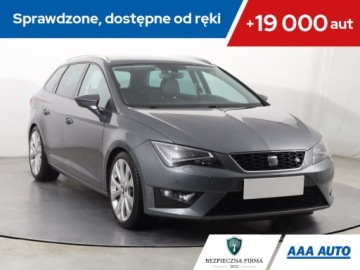 Seat Leon III ST 2.0 TDI CR 184KM 2016 Seat Leon 2.0 TDI, 181 KM, Skóra, Klima