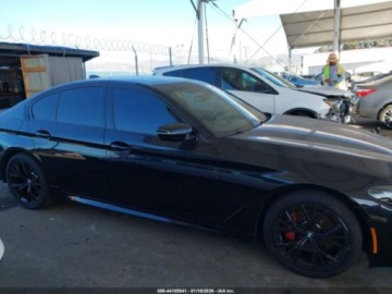 BMW Seria 5 G90-91 2023 BMW Seria 5 530i 2023 2.0 Benzyna 248KM, zdjęcie 6