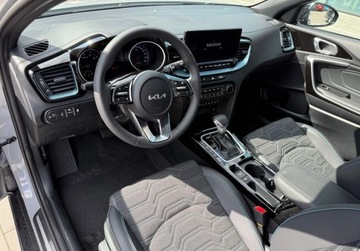 Kia XCeed 2025 Kia XCeed MY26 wersja TRIBUTE WINTER dostepny od reki w kolorze WOLF GREY, zdjęcie 16