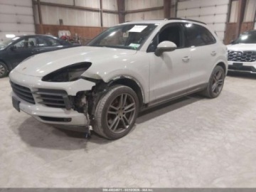 Porsche Cayenne III 2023 Porsche Cayenne Platinum Edition 2023 3.0 Benzyna 335KM, zdjęcie 1