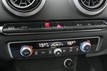 Audi A3 8V Sportback 5d Facelifting 1.5 TFSI 150KM 2018 Audi A3 Wersja SPORT S-Tronic 35 TFSI Salon Polska, zdjęcie 16