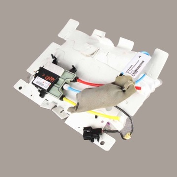 MERCEDES W212 MECHANIZMUS REGULACE PODPORA PULT