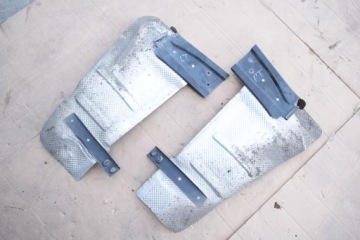 MERCEDES W219 3.2 CDI OSŁONA TERMICZNA ALUMINIOWA TŁUMIKA WYDECHU L/P