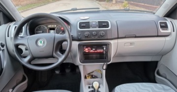 Skoda Fabia II Kombi 1.4 TDI 80KM 2008 Skoda Fabia Skoda Fabia 1.4 TDI Style Edition 1.4 Diesel 80KM, zdjęcie 6