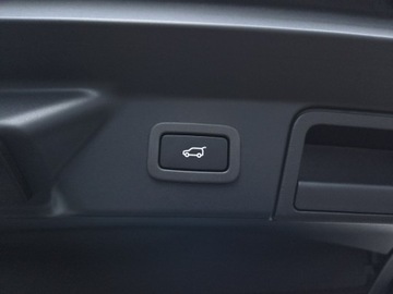 Land Rover Range Rover Velar SUV 5.0 V8 550KM 2020 Land Rover Range Rover VELAR SV Autobiography V8., zdjęcie 35