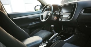 Mitsubishi Outlander III SUV Facelifting 2017 2.0 150KM 2017 Mitsubishi Outlander Mitsubishi Outlander 2.0 Benzyna 150KM, zdjęcie 23