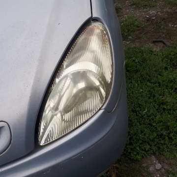 CITROEN XSARA PICASSO 2001R SVĚTLO PRAVÁ LEVÝ PŘEDNÍ