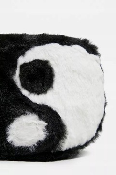 URBAN OUTFITTERS KOSMETYCZKA Z MOTYWEM YIN I YANG