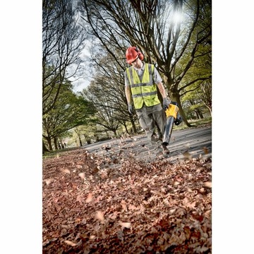 Аккумуляторный вентилятор DEWALT 18 В DCM562PB