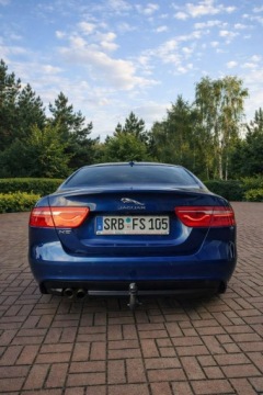 Jaguar XE Sedan 2.0 i4 180KM 2015 Jaguar XE Prestige Automat Xenon Ledy Navi, zdjęcie 8