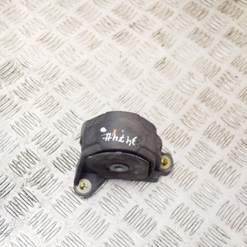 HONDA FR-V 2005 Z ZADU DRŽÁK / DRŽÁKY MOTORU