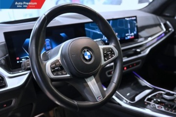 BMW X7 SUV Facelifting 3.0 40d 352KM 2023 BMW X7 xDrive40dFV23Hak HolowniczyPakiet Sportowy M 3.0 Diesel 352KM, zdjęcie 7