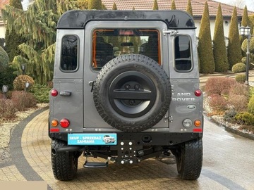 Land Rover Defender III 90 Station Wagon 2.2 TD4 122KM 2016 Land Rover Defender Limited Edition 90 DPF E 122KM 2016r możliwa zamiana, zdjęcie 28